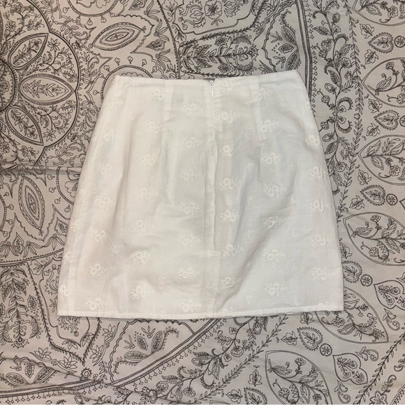 Skirt from revolve - Picture 3 of 3